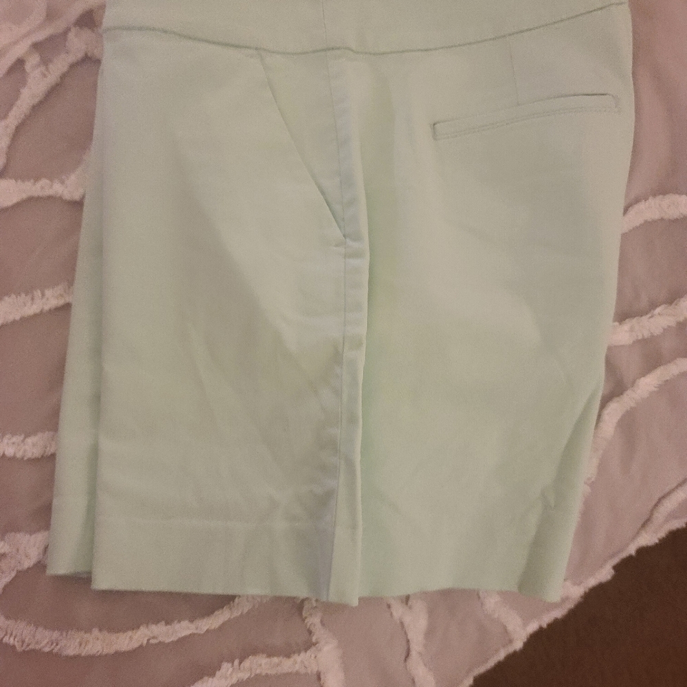 Loft Shorts - Picture 2 of 3